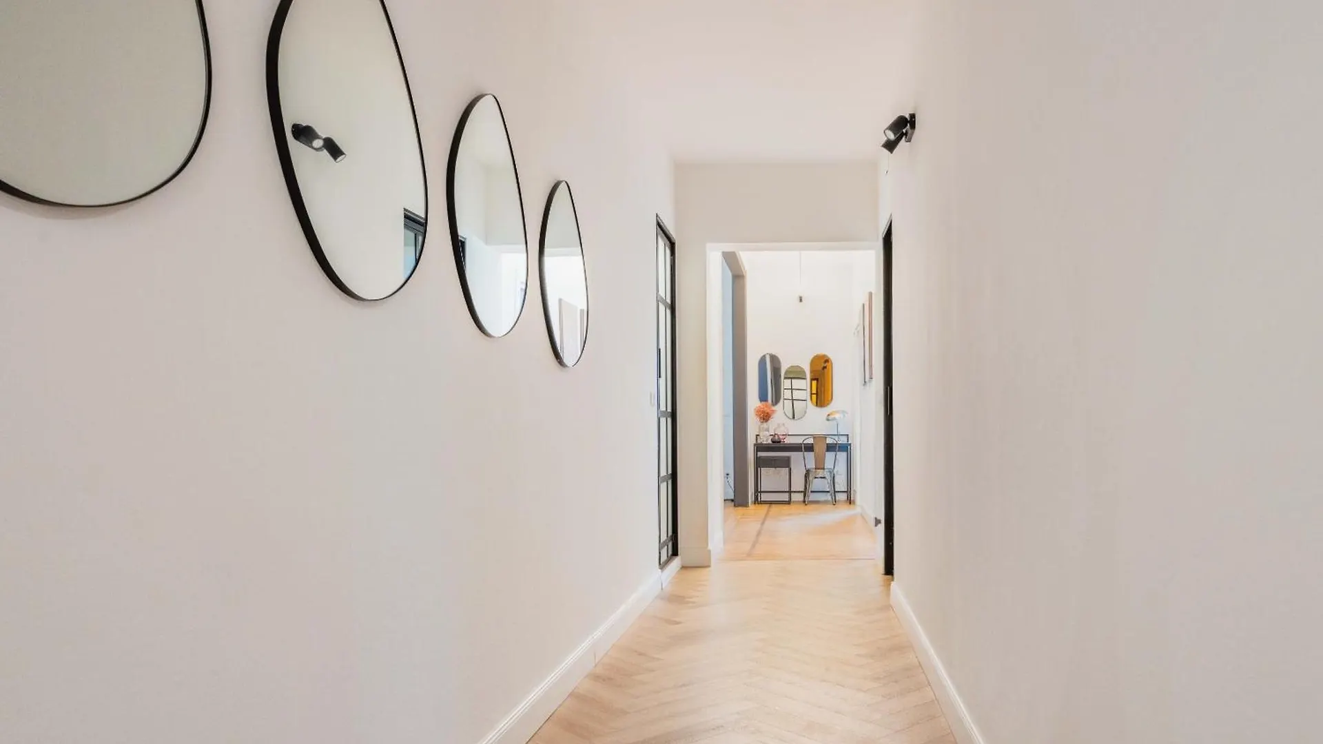 Artieri Suites, Piazza Maggiore Bologna 0*,  Italy