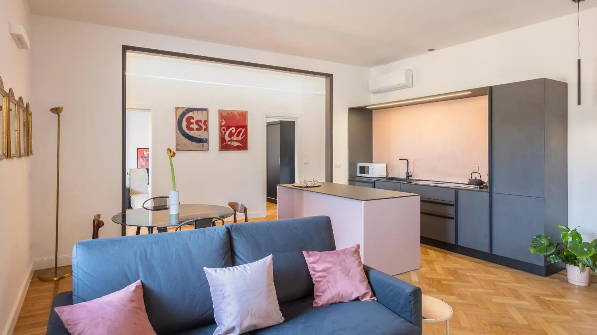 Artieri Suites, Piazza Maggiore Bologna 0*,